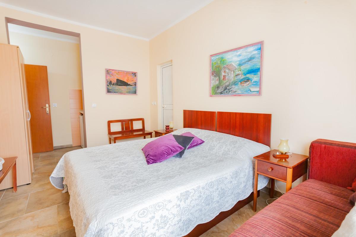 Vongola Apartment Utjeha Luaran gambar